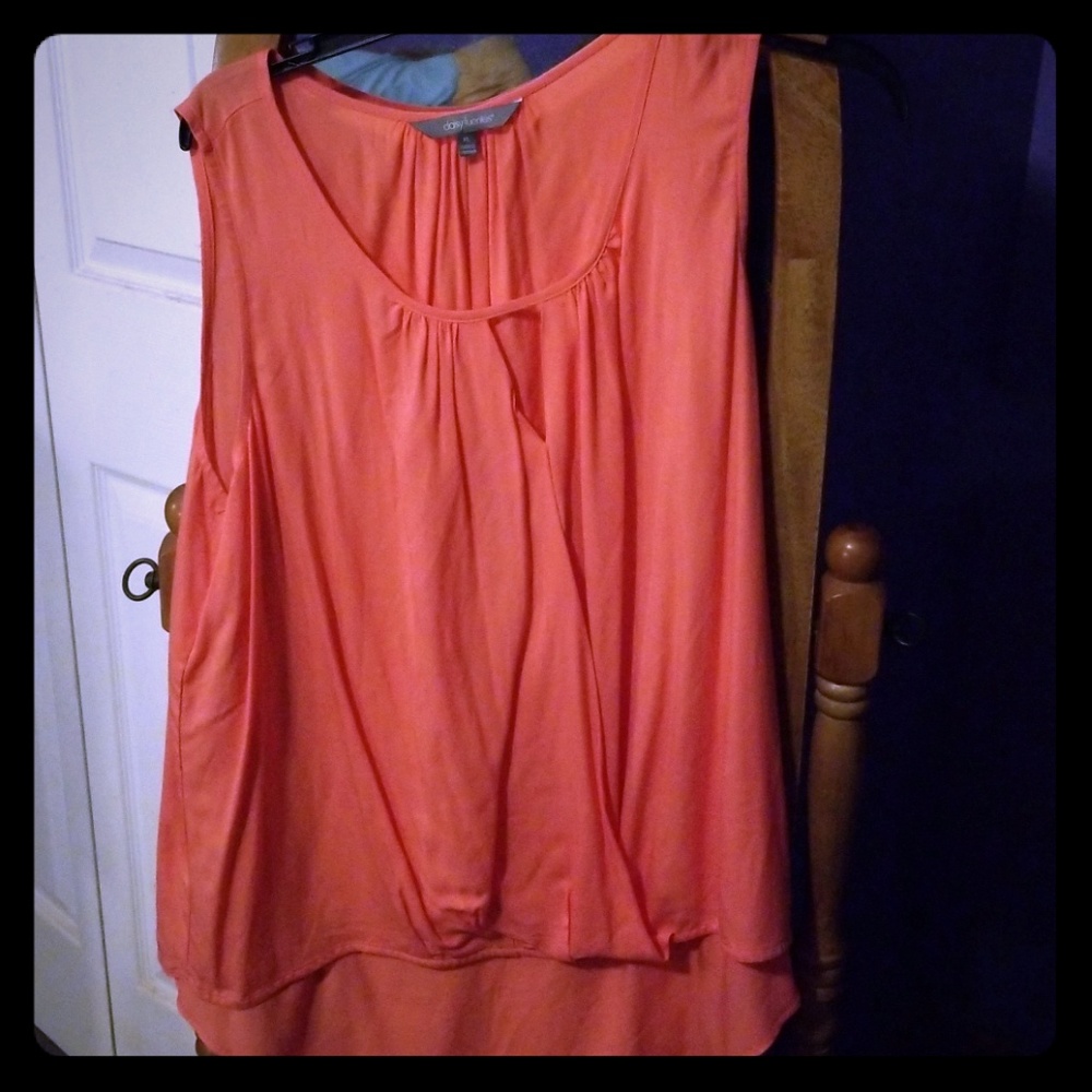 Daily Fuentes coral sleeveless top